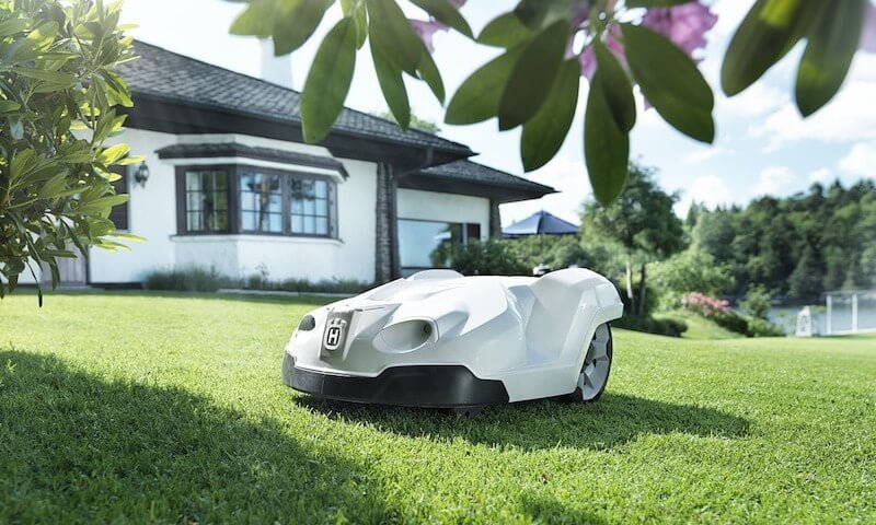 robot cortacesped